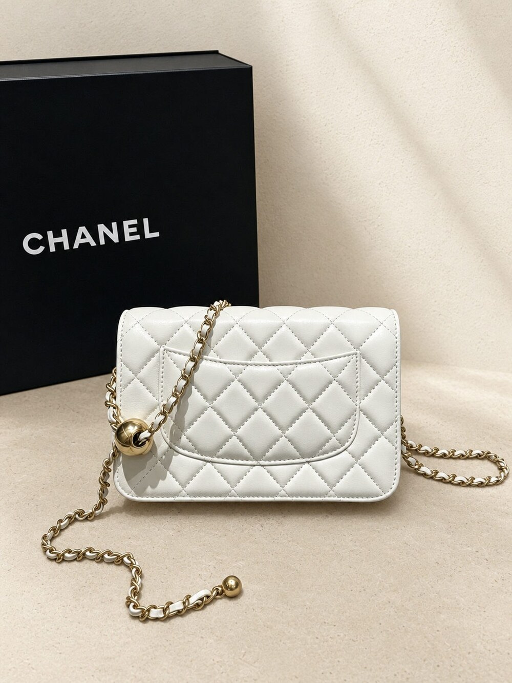 Chanel Pearl Ball Chain Wallet with White Leather Woven Strap - Picture 4 of 5
